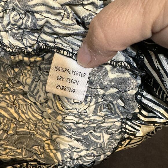 MSK Med Women's Sequin Bomber Style Jacket with Smocked Front and‎ Full Zip - Picture 5 of 6